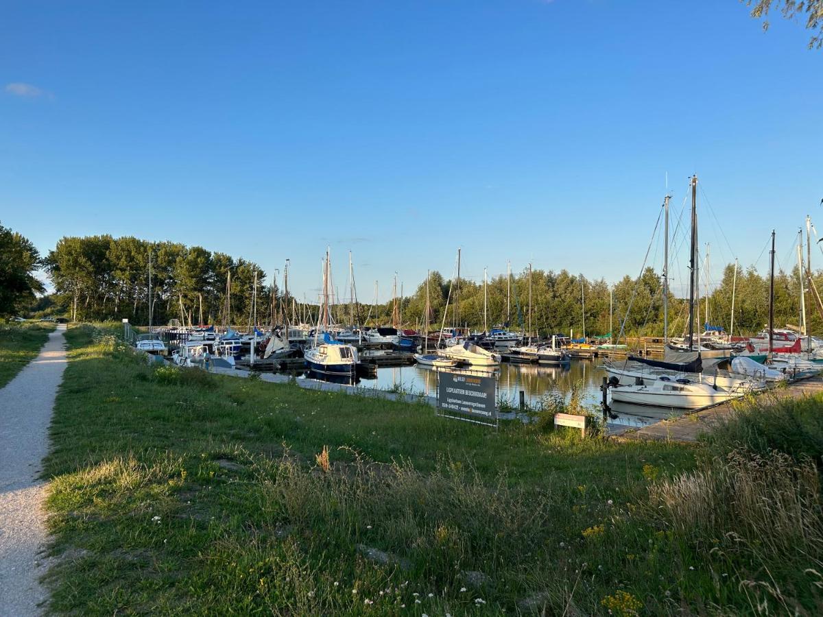 Ds Chalets-Simonsgat 63-Geweldige 6 Tot 7 Persoons Chalet Met 2 Badkamers-Vakantiepark Lauwersoog-Aan Het Lauwersmeer Zewnętrze zdjęcie